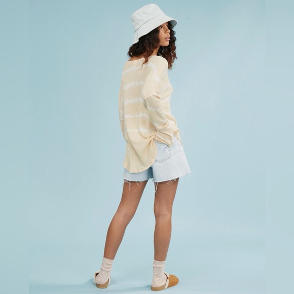 Billabong | Any Day Henley Long Sleeve Thermal | NWT! - Picture 2 of 8